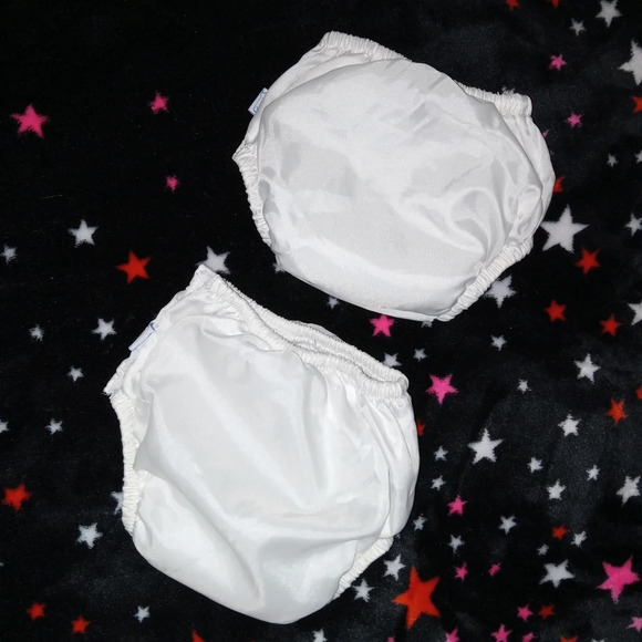 5 for $10 Iplay Medium 12M Side Snap Reusable Swim Diapers - Picture 4 of 5
